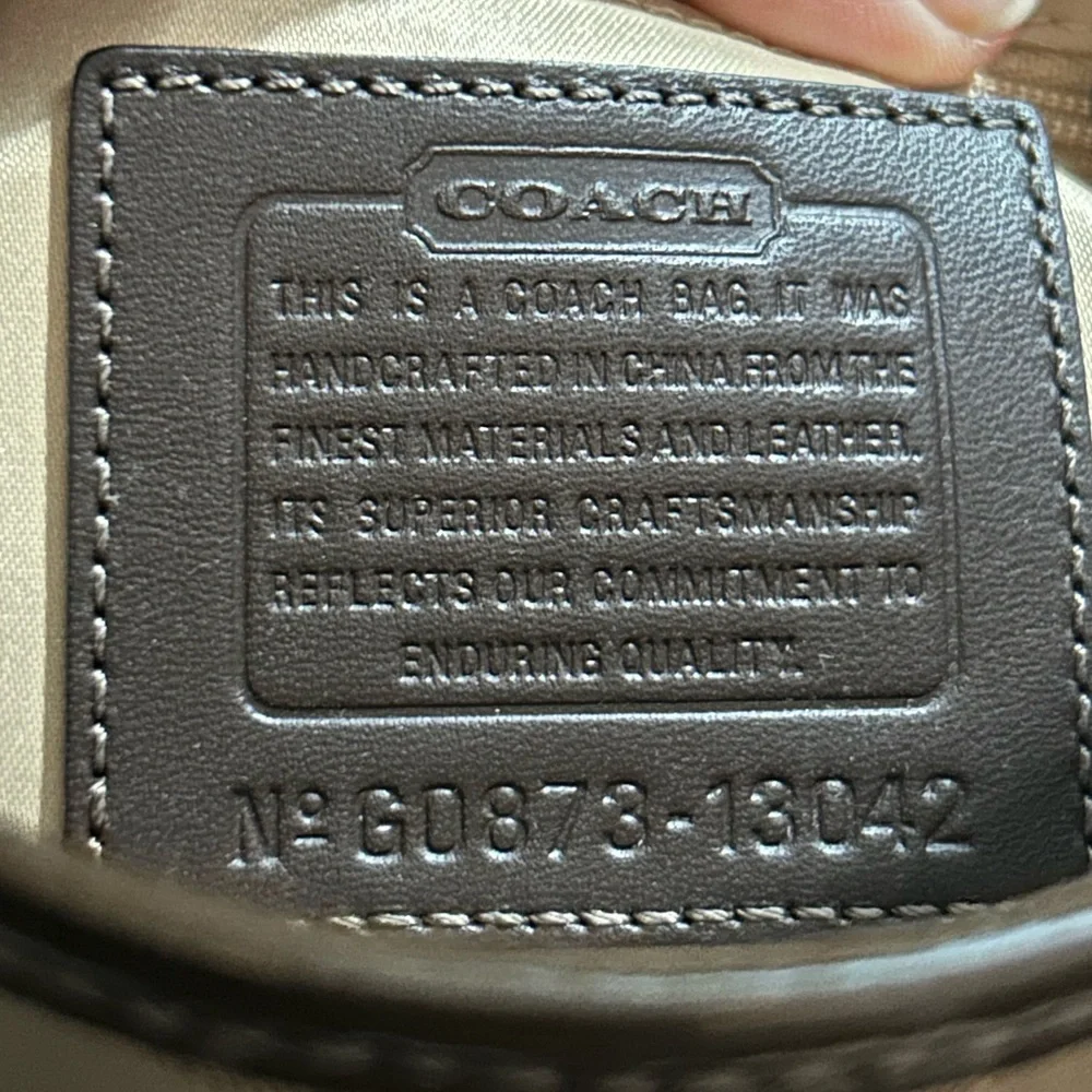 Coach Y2K SoHo Signature Hobo Shoulder Bag - Picture 4 of 4